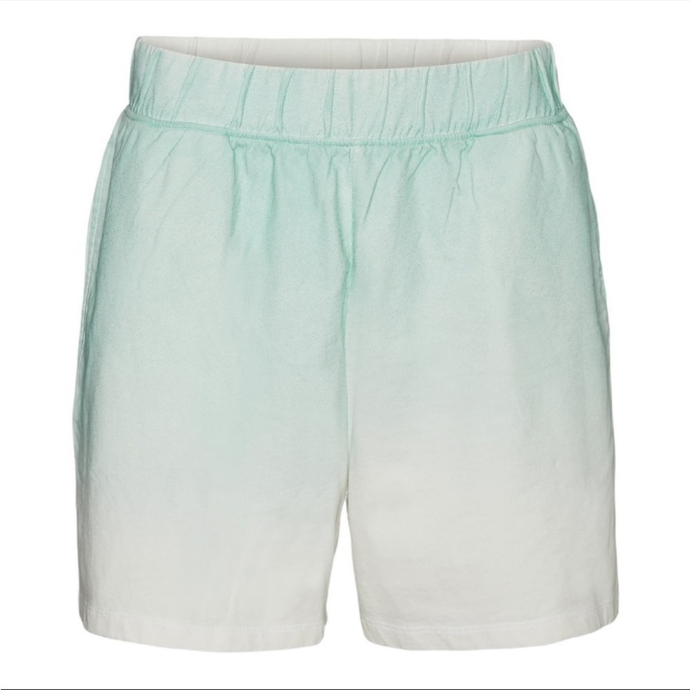 NWT Vero Moda Women’s Betty Sweat Shorts Ombré Mint Green with White Size Medium